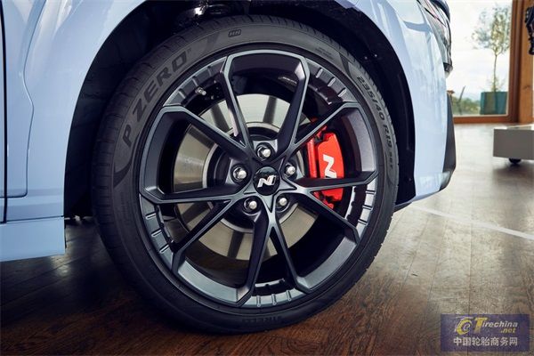 倍耐力P ZERO原配全新現代KONA N車型 (3).jpg
